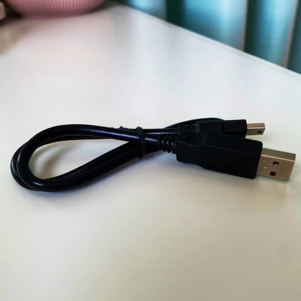 USB 2.0 High-Speed A to Mini-B Cable
